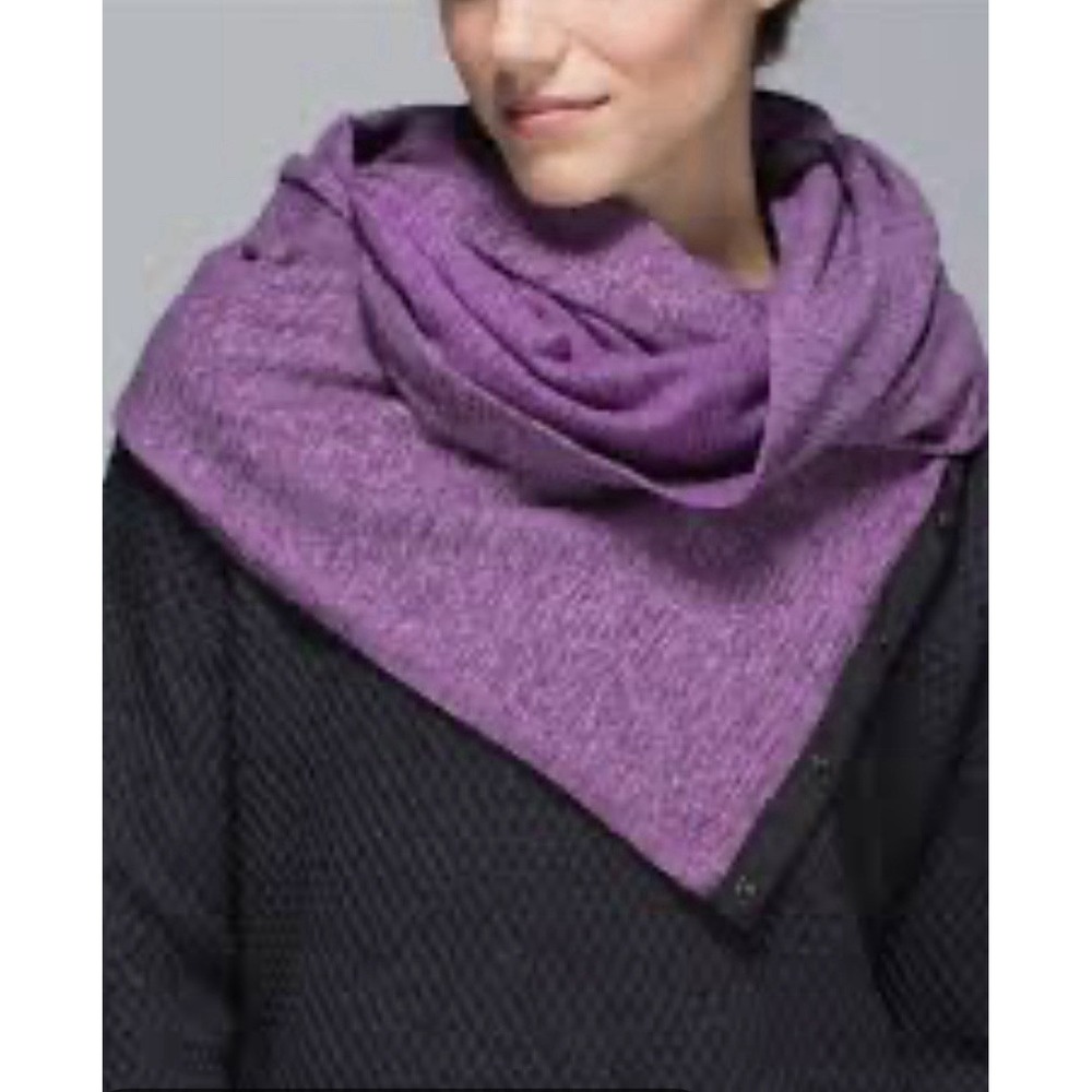 Lot Of 2 Lululemon Athletica Vinyasa Scarfs One Size Women Blue Purple EUC